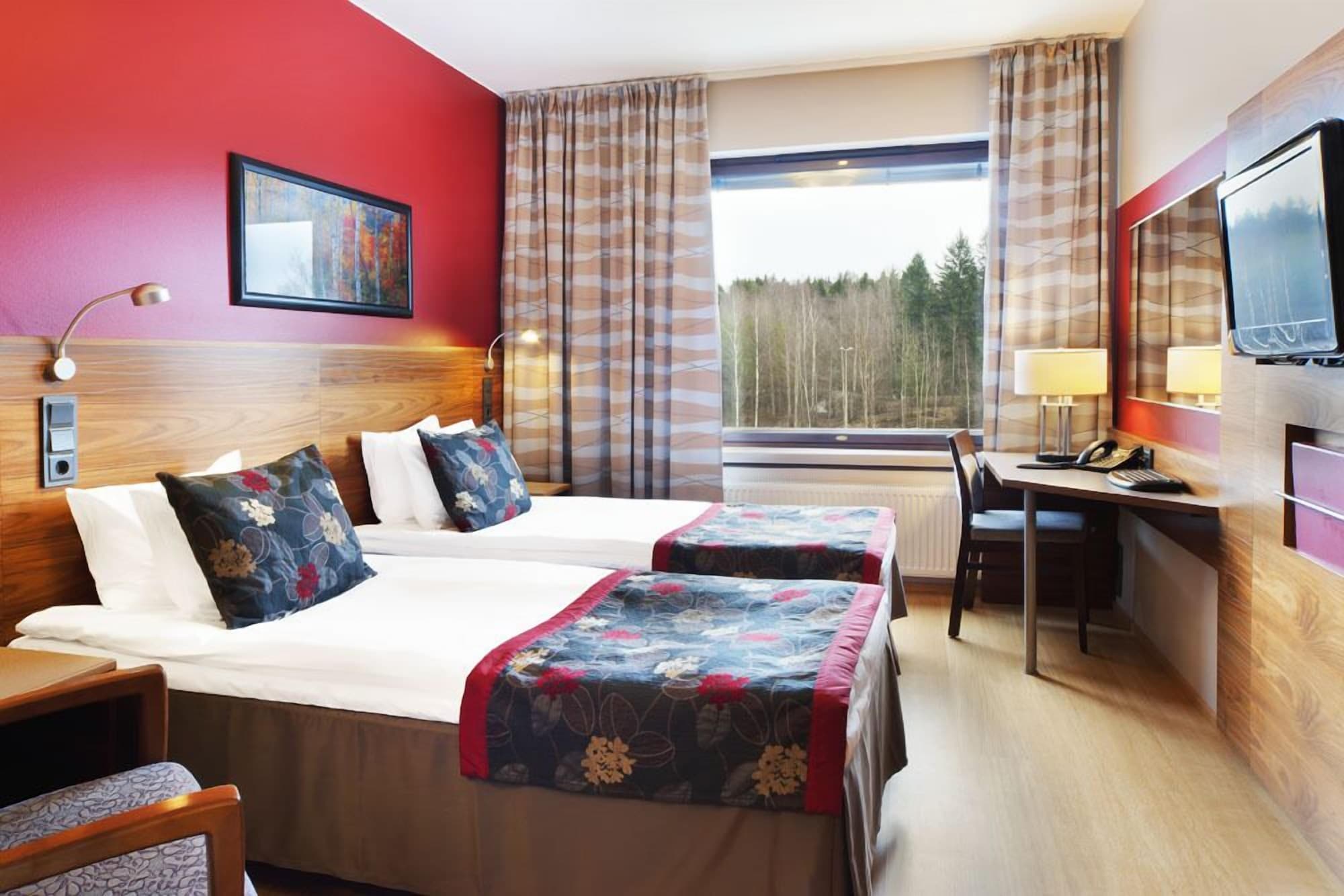 Room at Hotel Haaga Central Park, HELSINKI