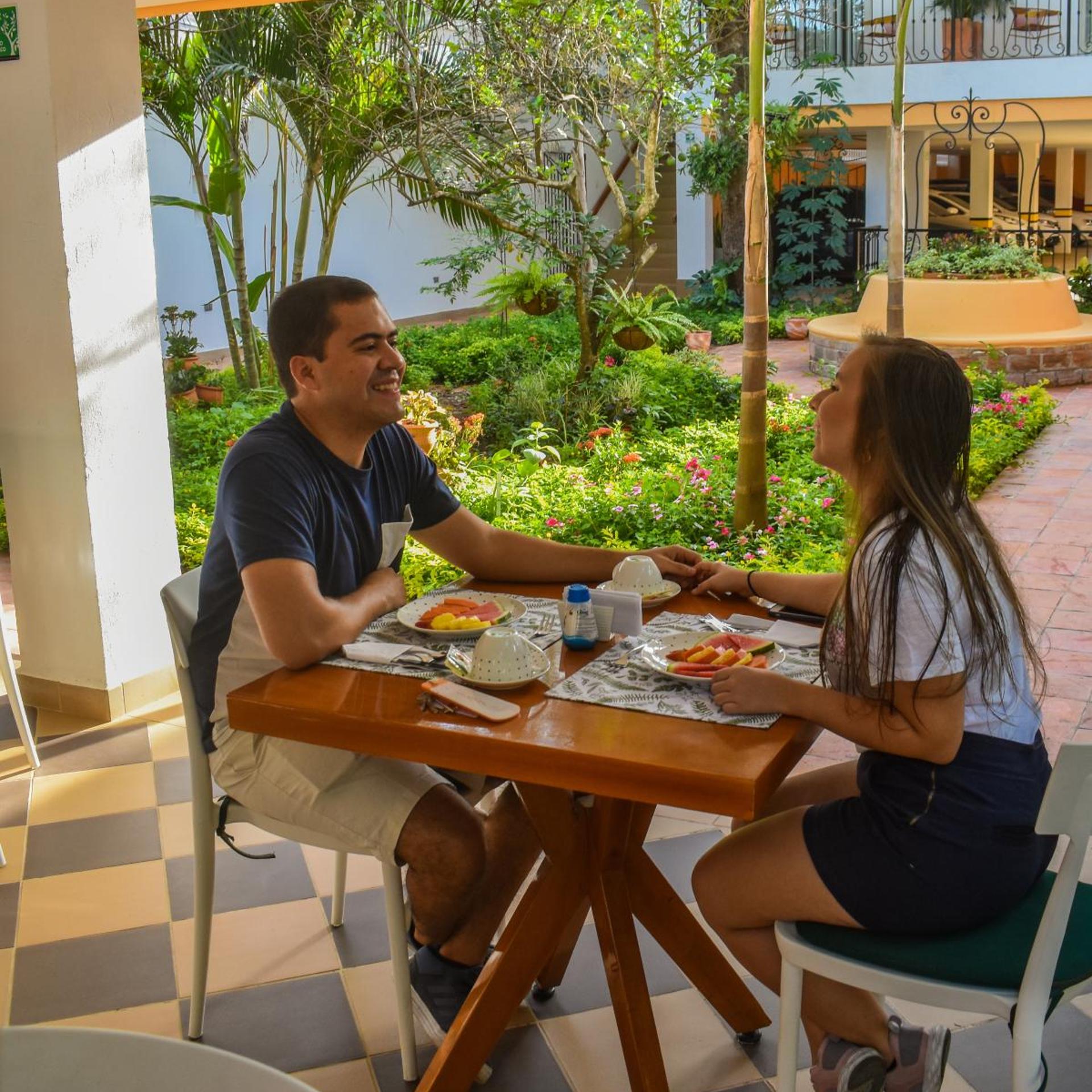 Hotel La Gloria 50/63