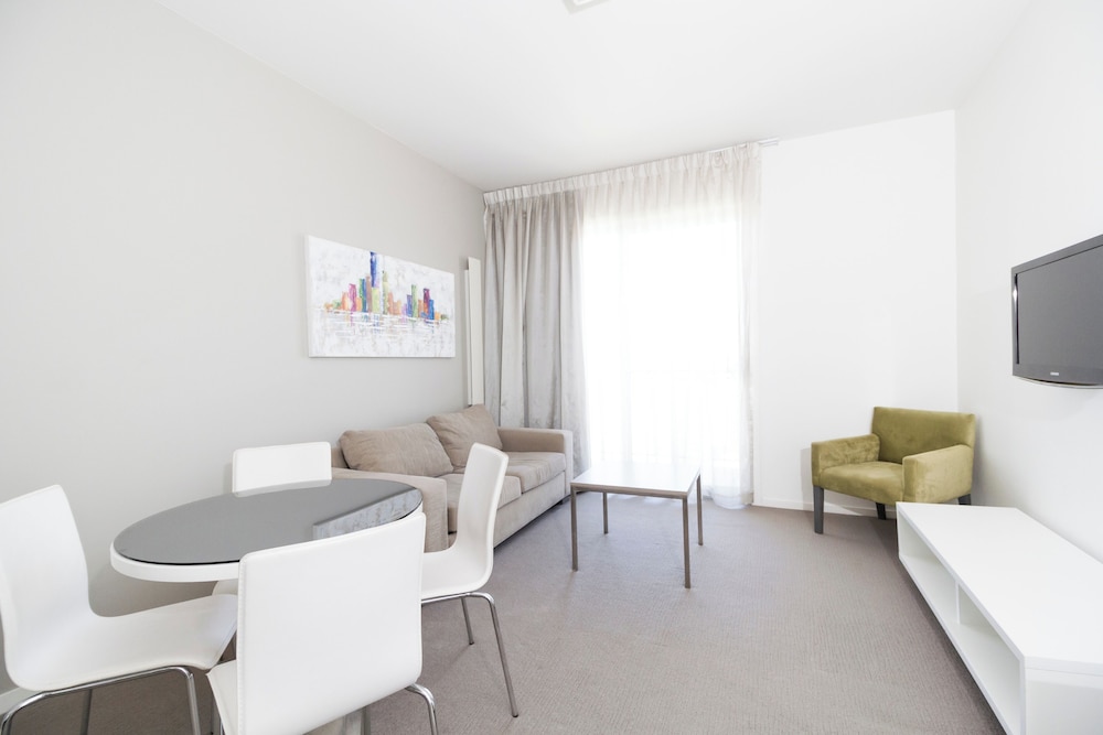 Abode Gungahlin 48/56