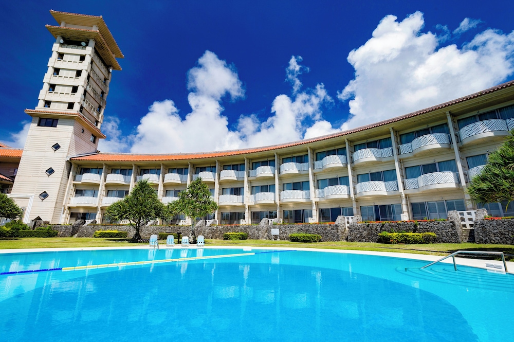 The Southern Links Resort Hotel 2/34