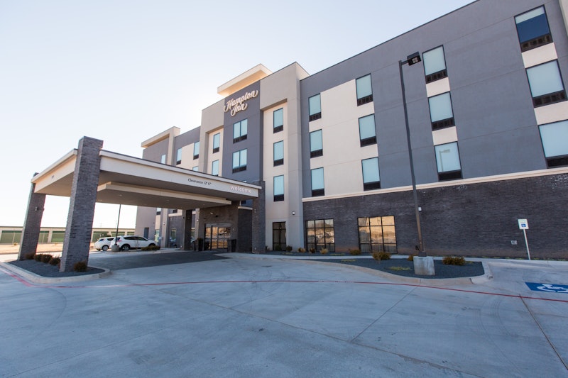 Hampton Inn Mustang Ok 48/51