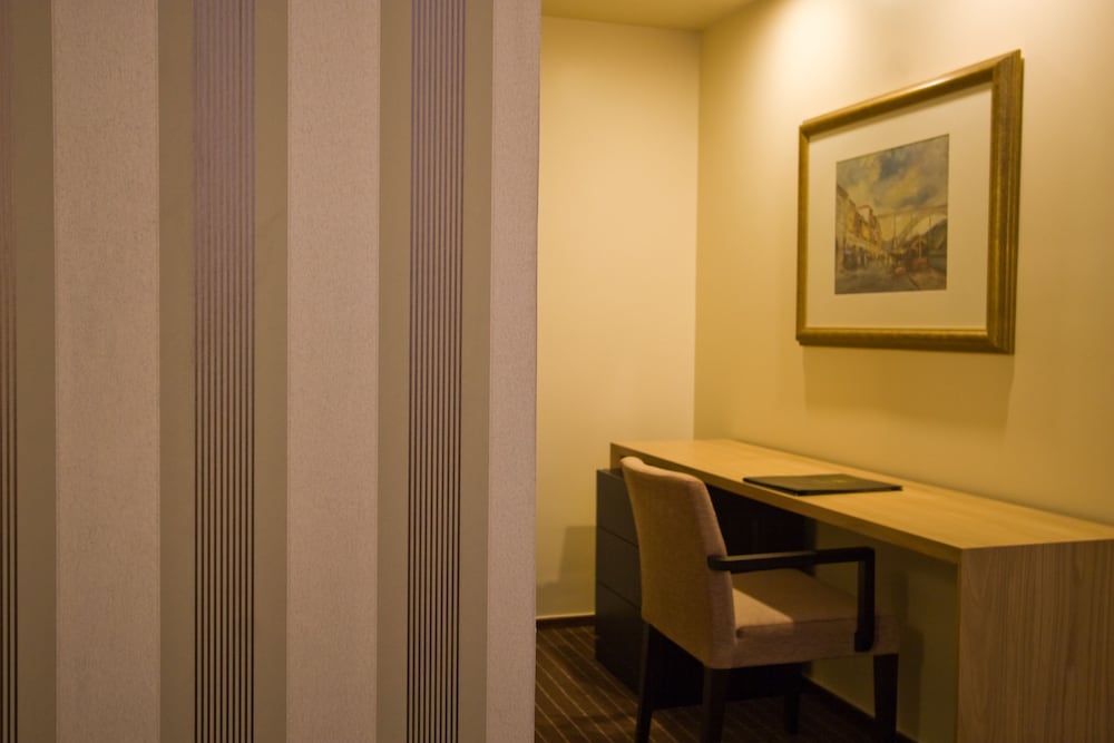 Girassol Hotel 12/55