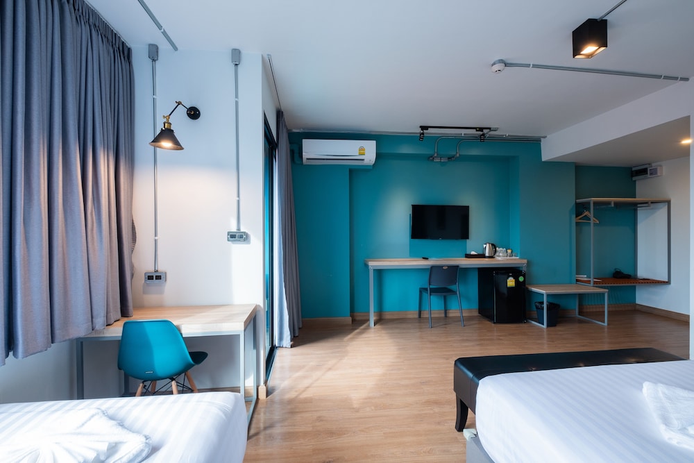 S.22 Hotel Suratthani 18/64