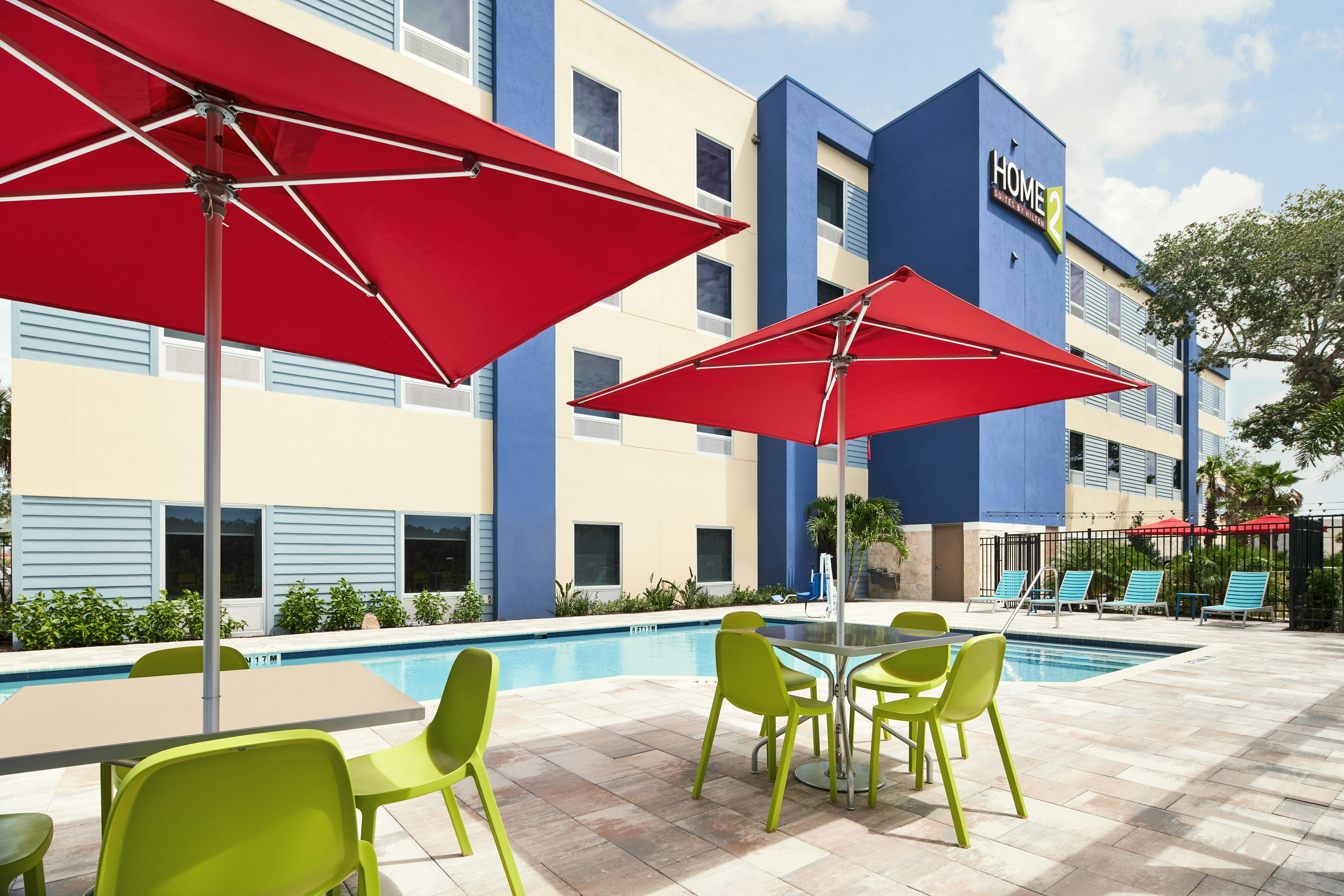 Home2 Suites by Hilton Palm Bay Melbourne I 95 8/40