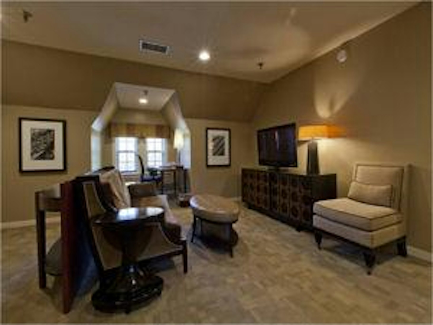 The Glidden House 23/48