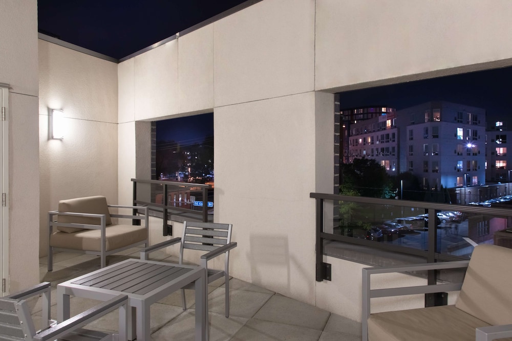 Hilton Garden Inn Minneapolis University Area 35/54