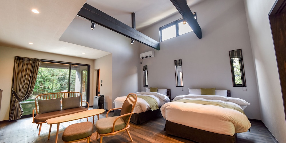 Auberge Yusura 9/50