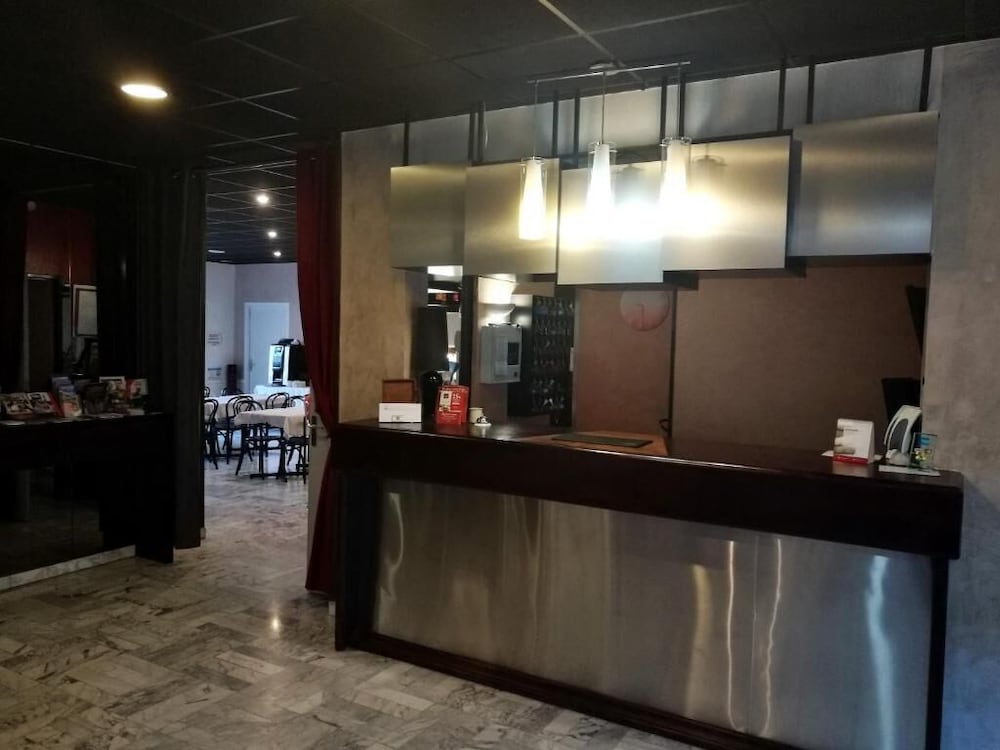 Adonis Arc Hotel Aix 13/68