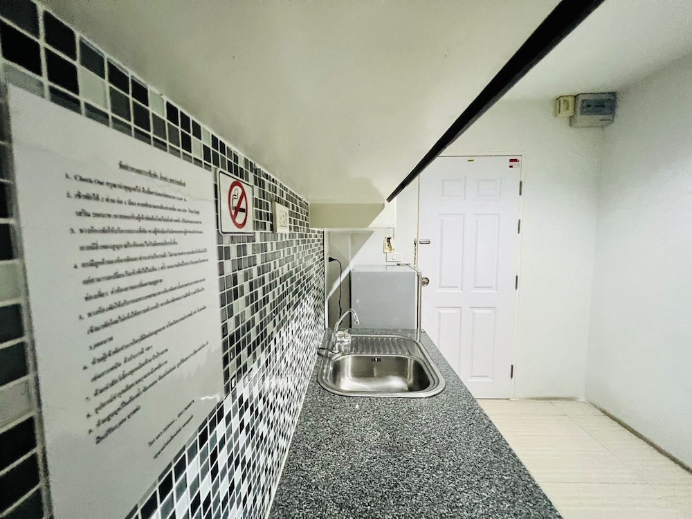Inn Kham Apartment 26/47