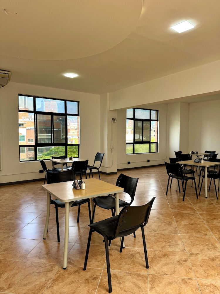 Hotel Plaza Mayor 39/64