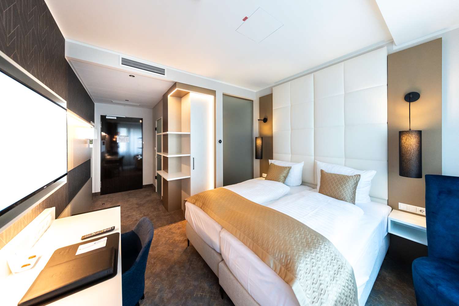 Room, Single Bed, City View
