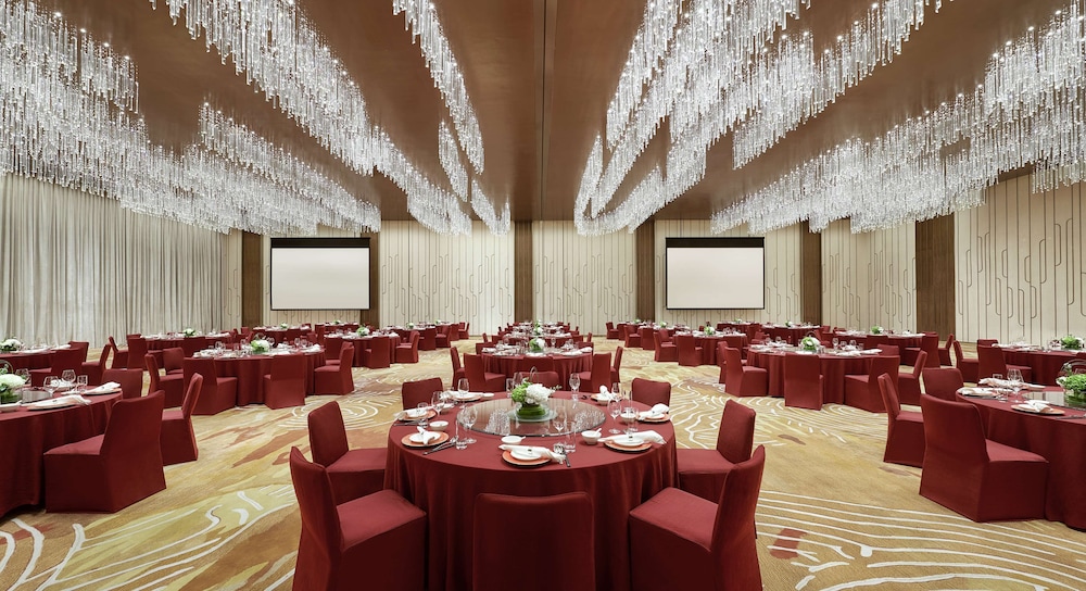 Hyatt Regency Beijing Shiyuan 30/40