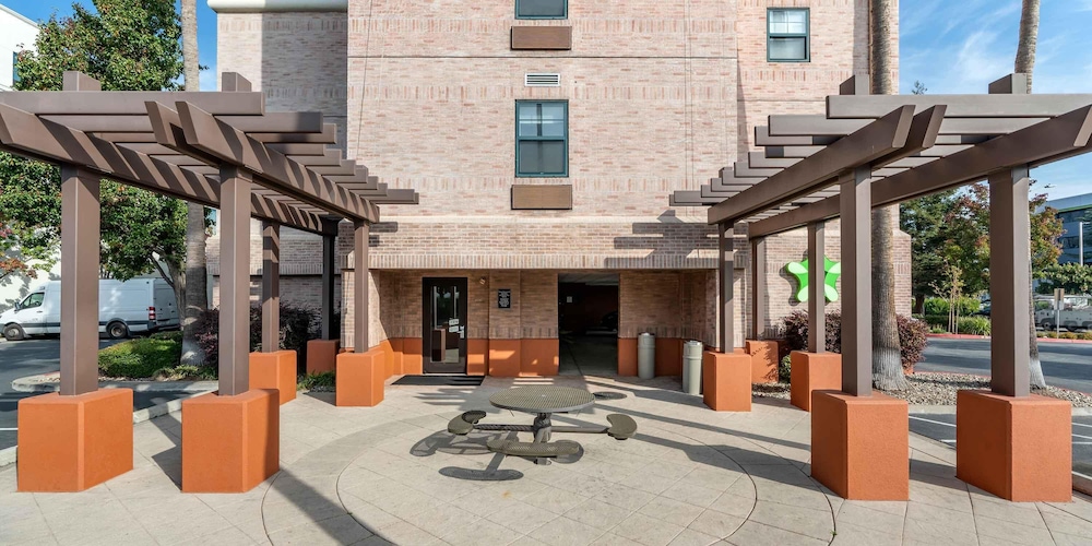 Extended Stay America Premier Suites San Francisco Belmont 3/57