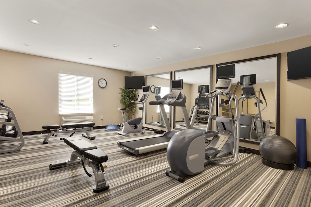CANDLEWOOD SUITES VESTAL - BINGHAMTON 24/43