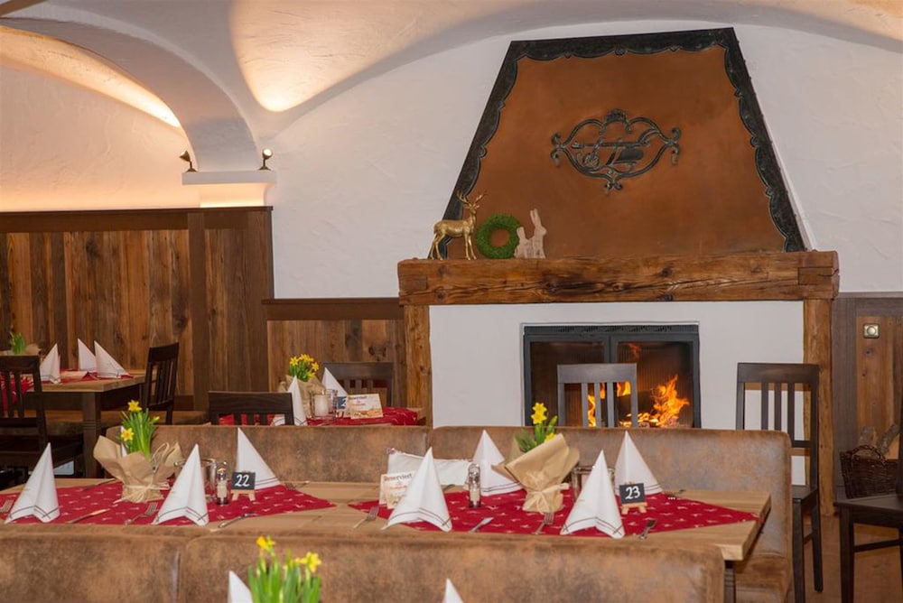 Landgasthof Goldener Pflug 8/54