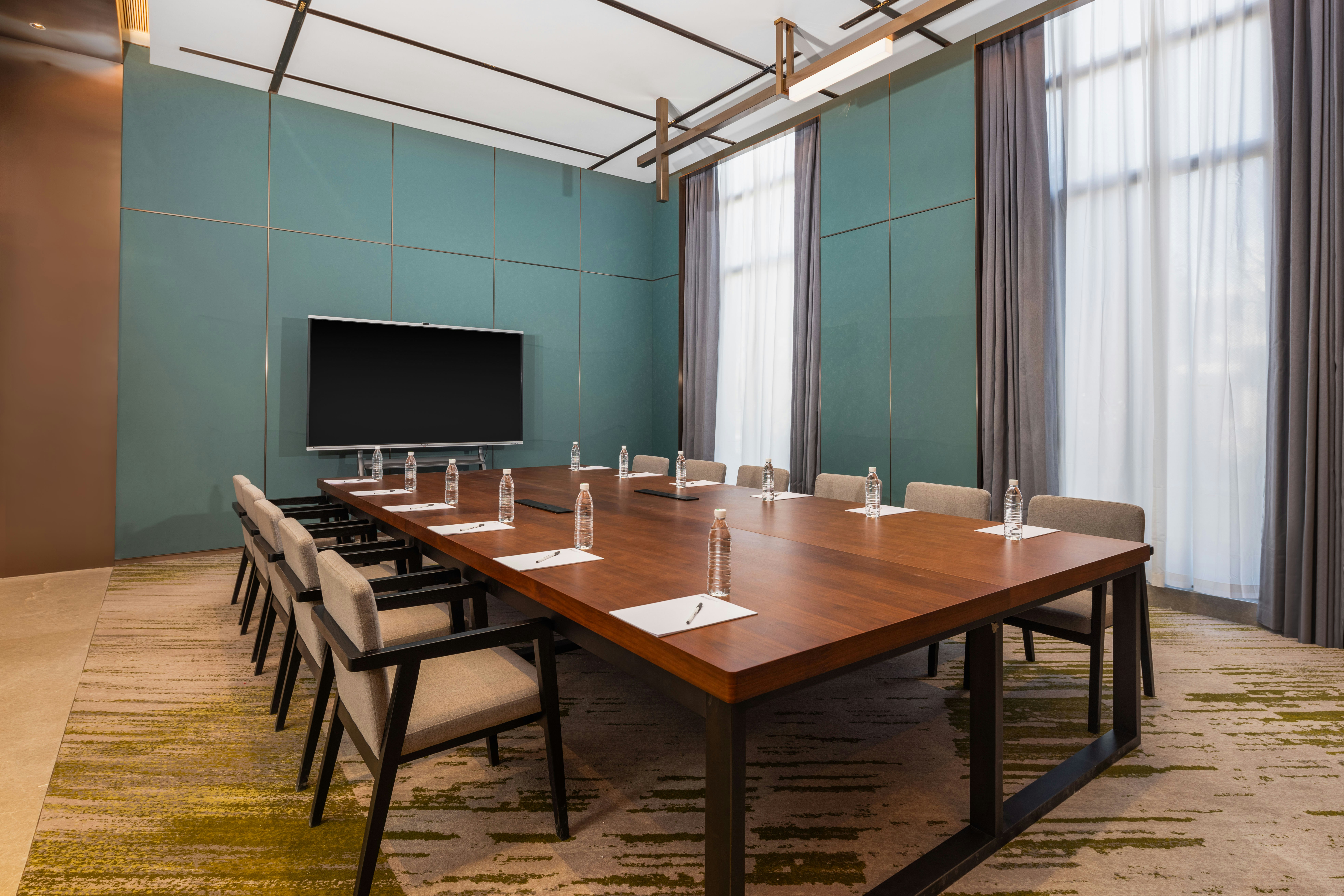 Hilton Garden Inn Shanghai High-Speed East Railway Station 43/44