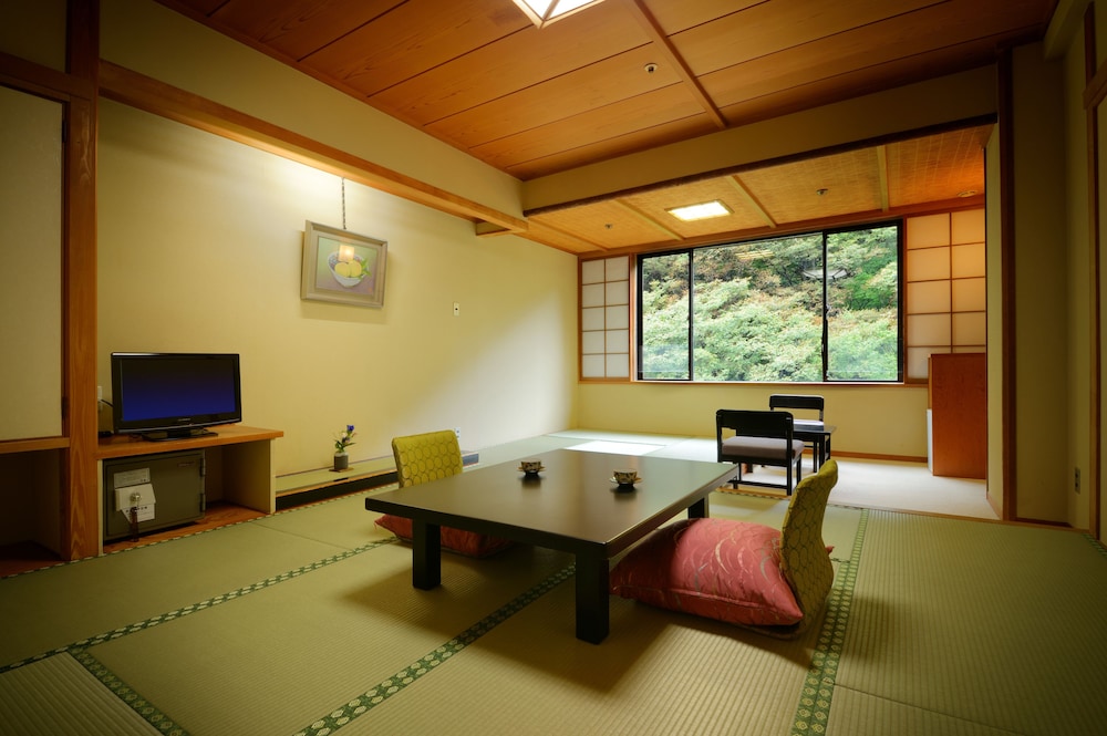 Harataki 30/45