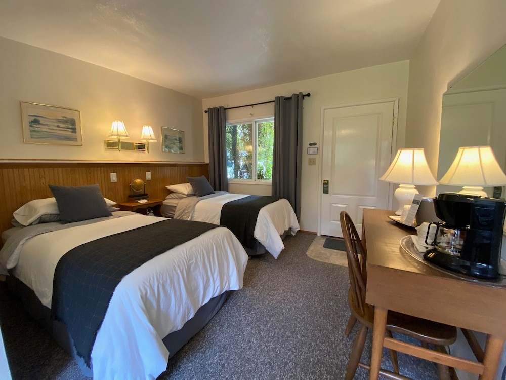 Emerald Valley Inn 20/74