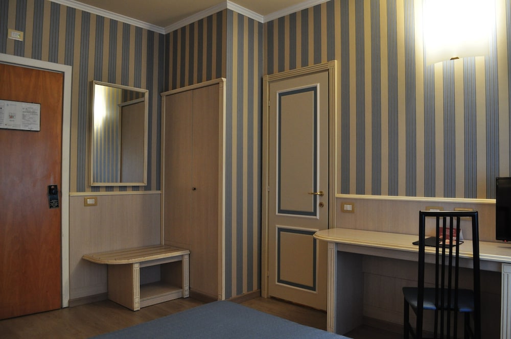 Hotel Garda 19/30