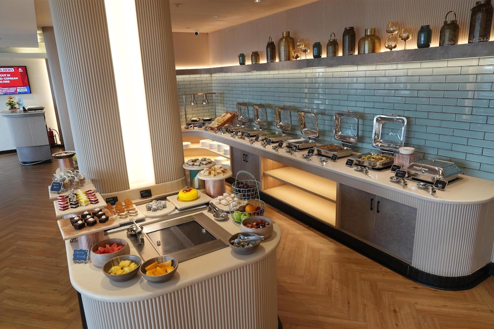 Park Inn & Suites by Radisson Bengaluru Yelahanka 48/50