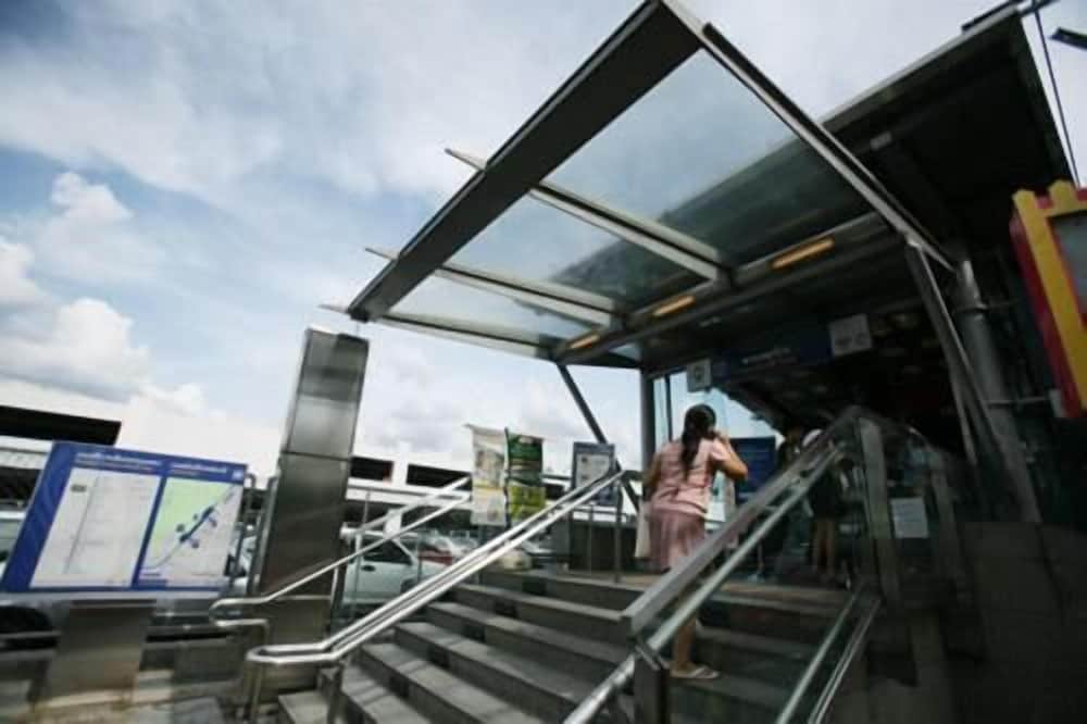 Impact Don Mueang Bangkok Guest House 45/58