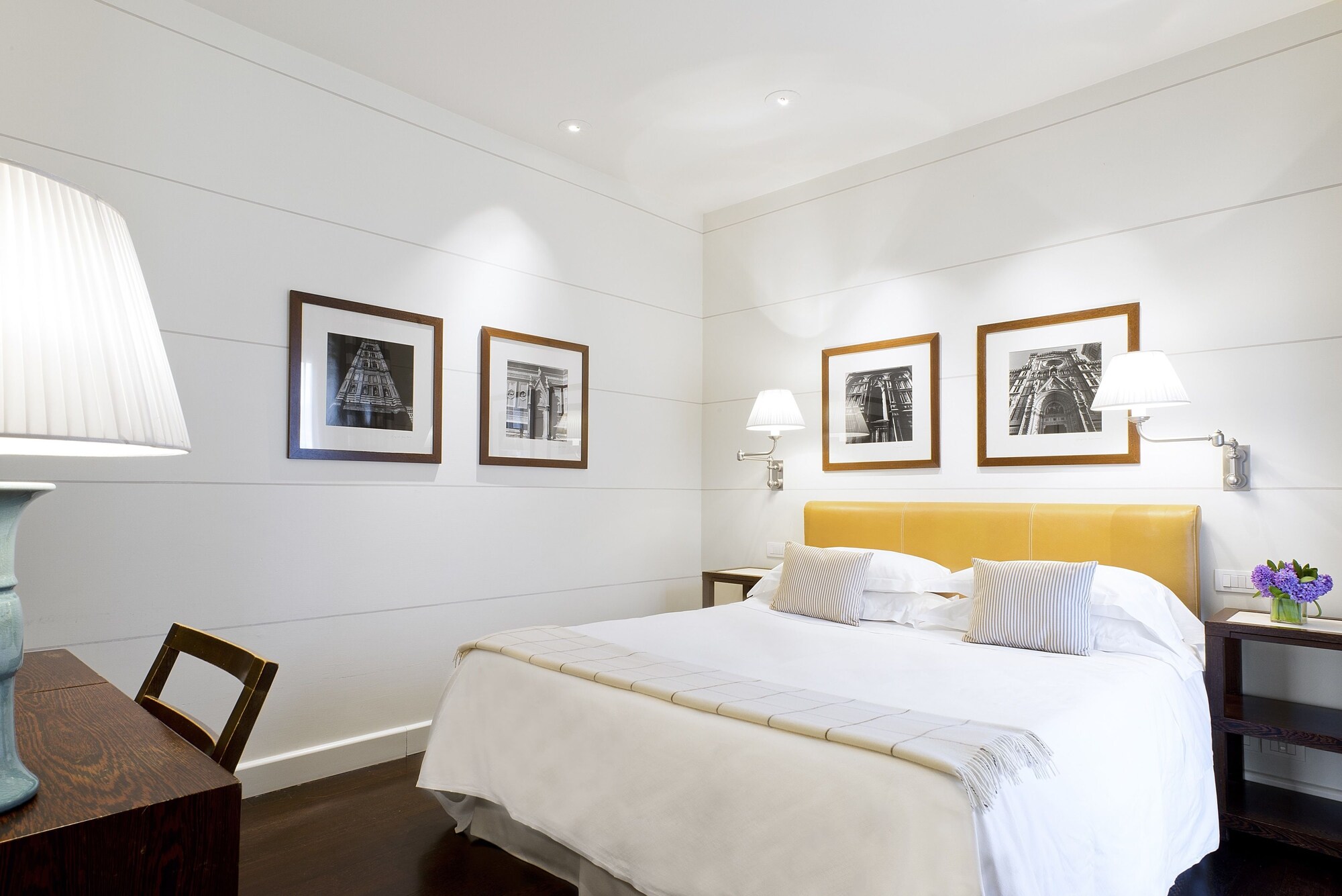 ROOM, DOUBLE BED, PONTE VECCHIO VIEW, BALCONY