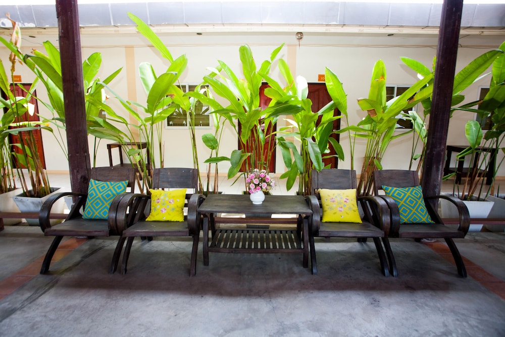 Lotusland Resort 43/49