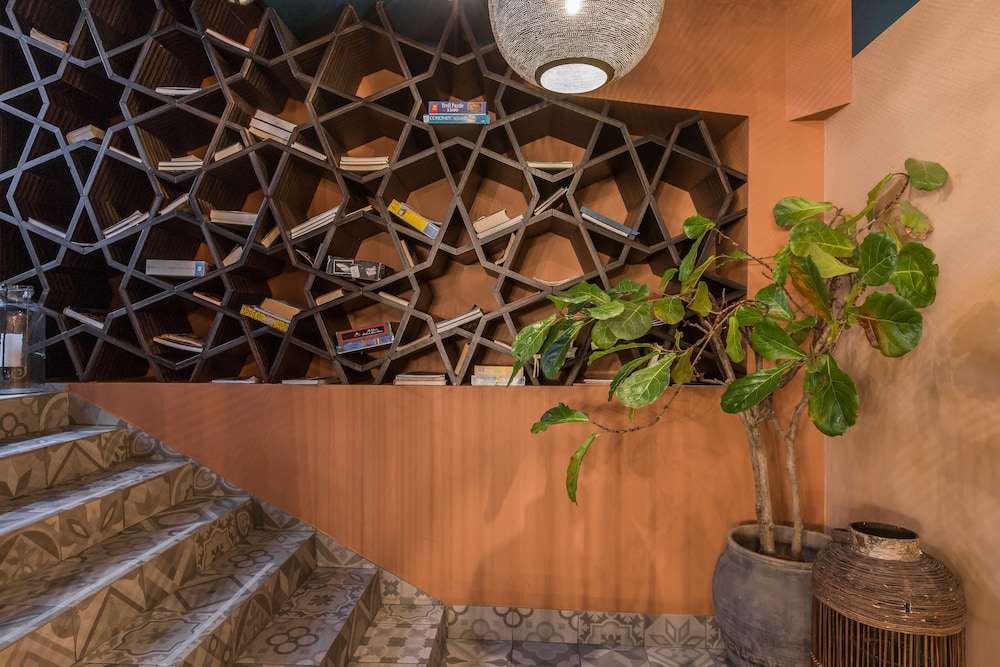 Sofo Hotel 34/39