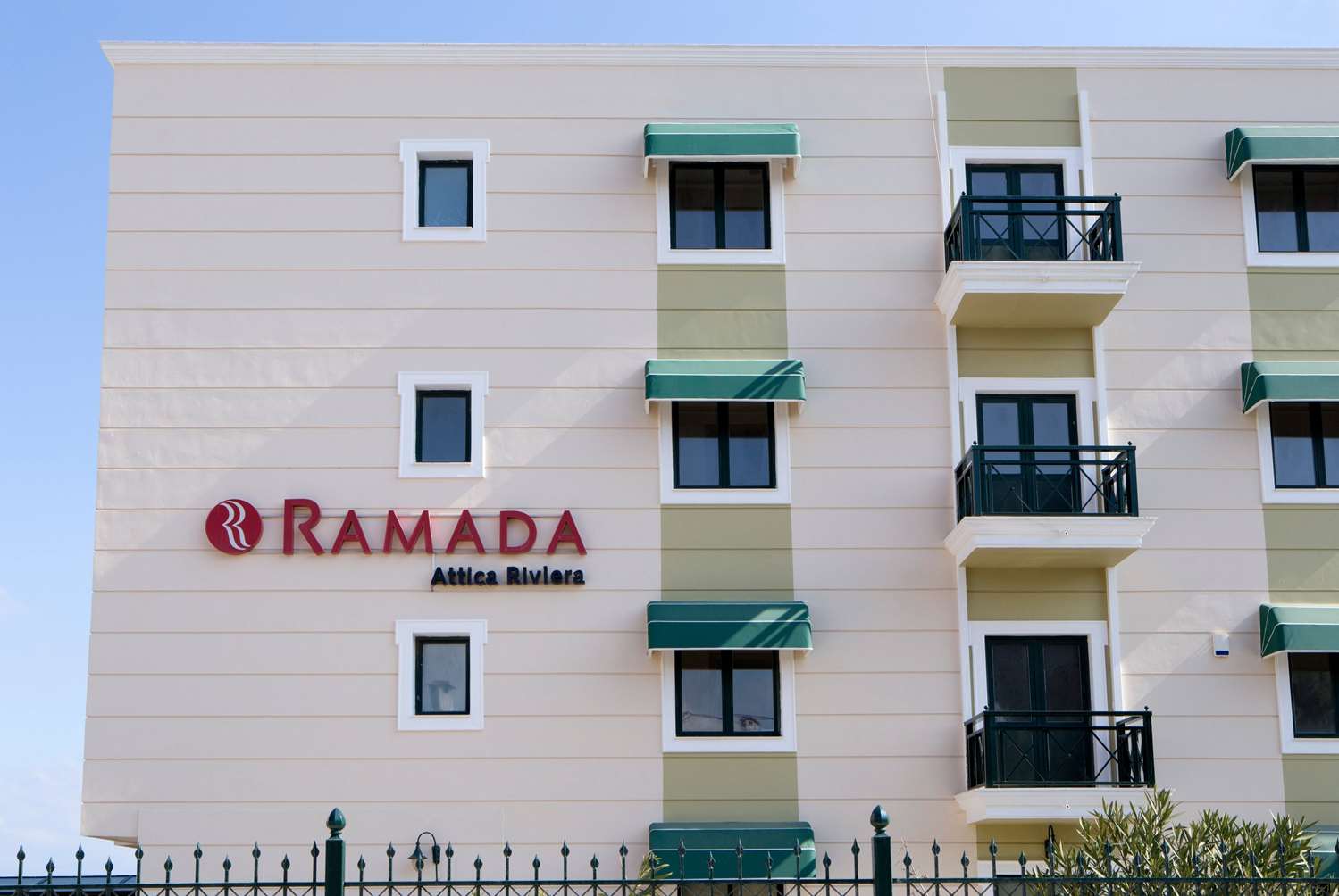 Ramada by Wyndham, Athens Club Attica Riviera