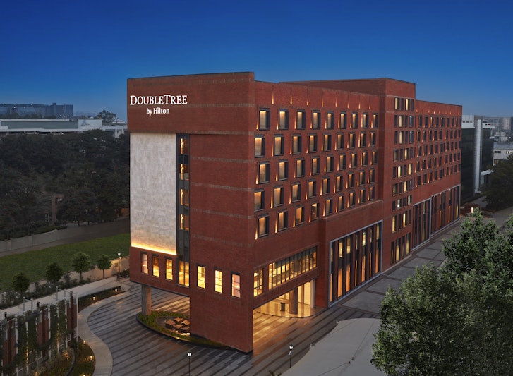 DoubleTree by Hilton Bengaluru Whitefield 1/14