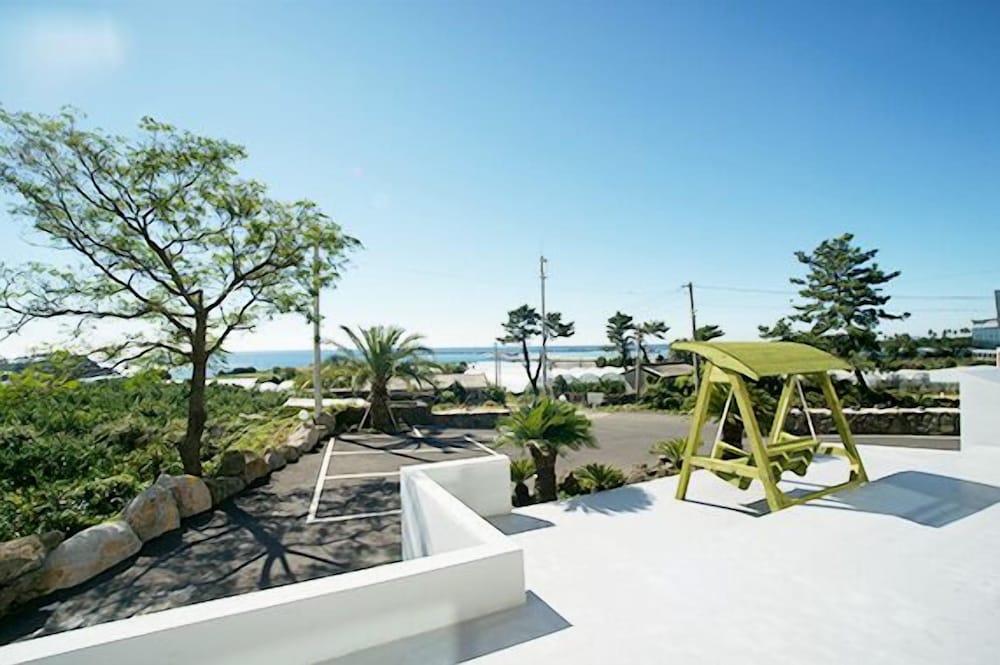 Marine Port Resort 32/32