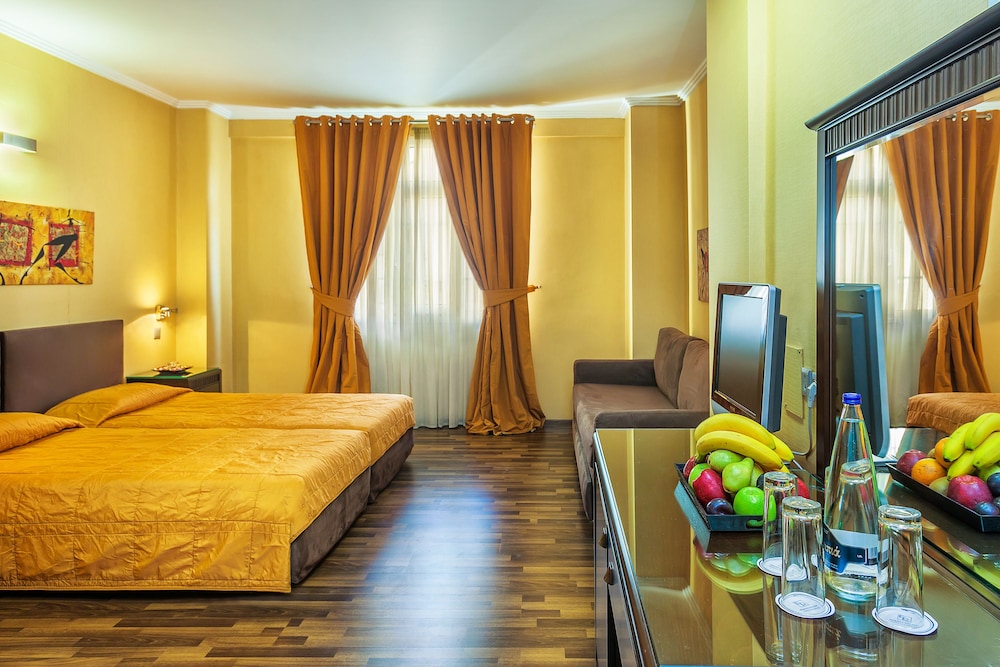 Egnatia Hotel 24/33