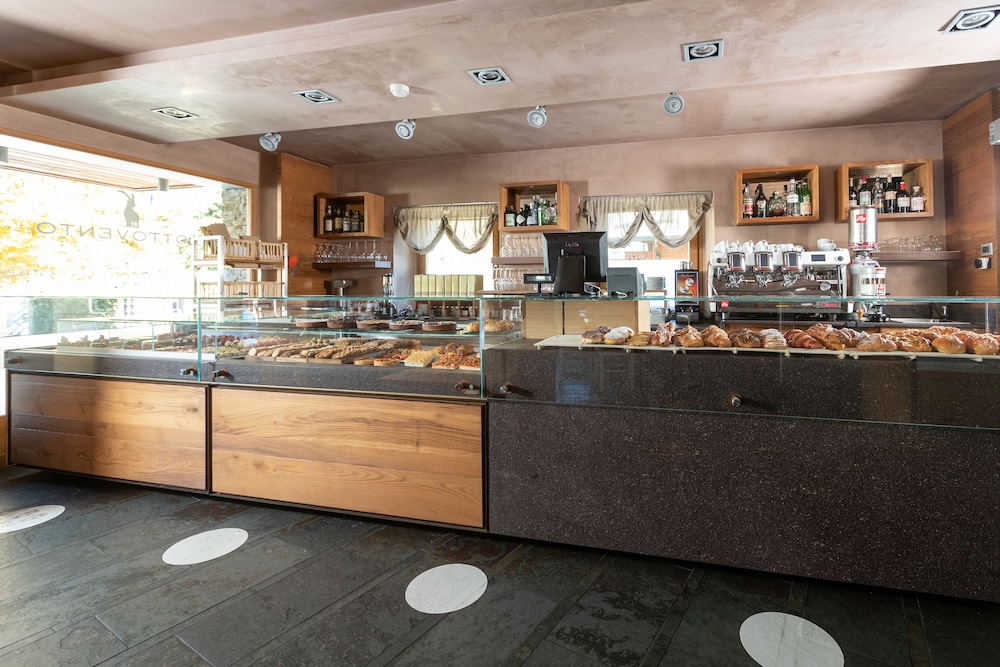 Sottovento Luxury Hospitality 11/67