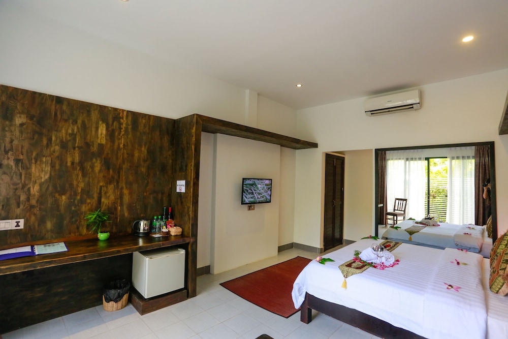 LADEAR ANGKOR BOUTIQUE HOTEL 16/84