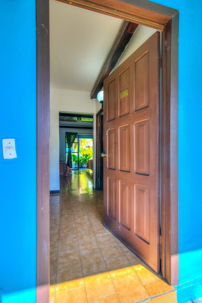 Beach Break Resort 34/75