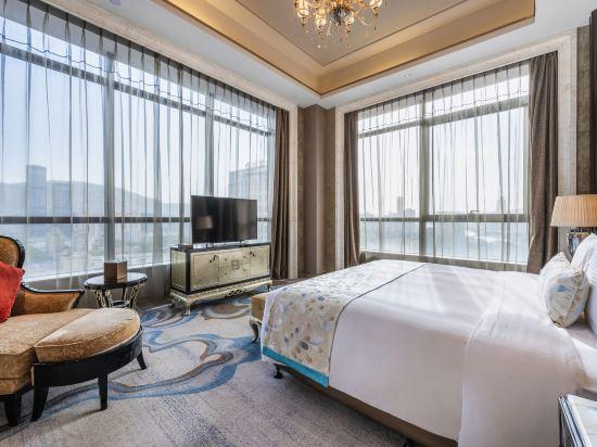 Space, City, Luxury, Executive, Suite