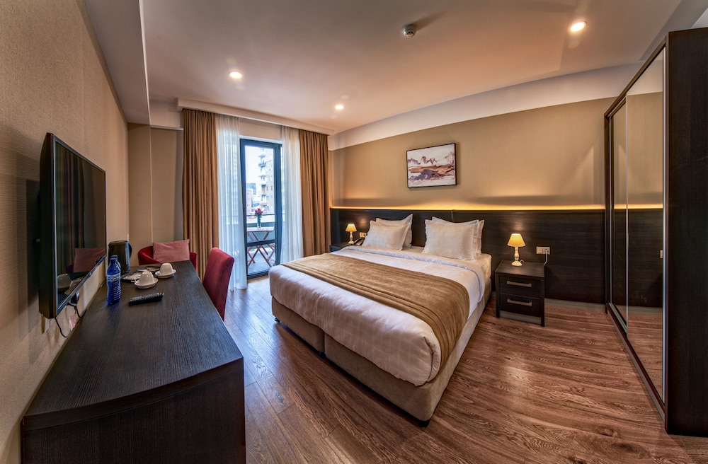 Sephia Hotel 14/44