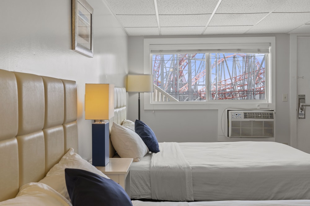 غرفة بسريرين مزدوجين بحوض جاكوزي، Mt Royal Motel 4/6