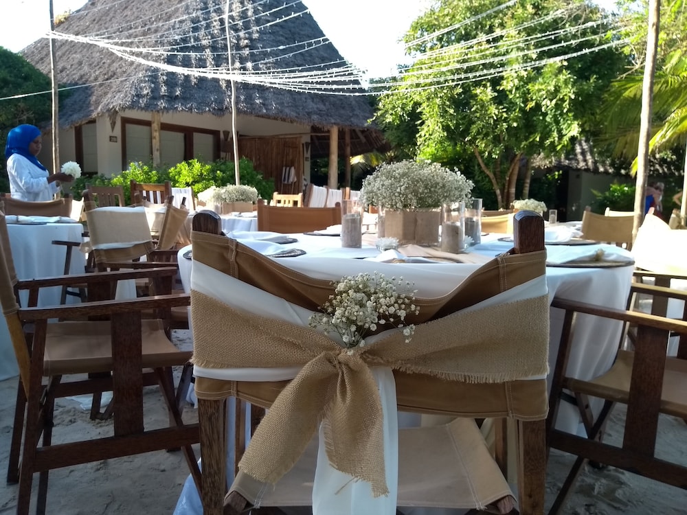 Marafiki Bungalows 58/69