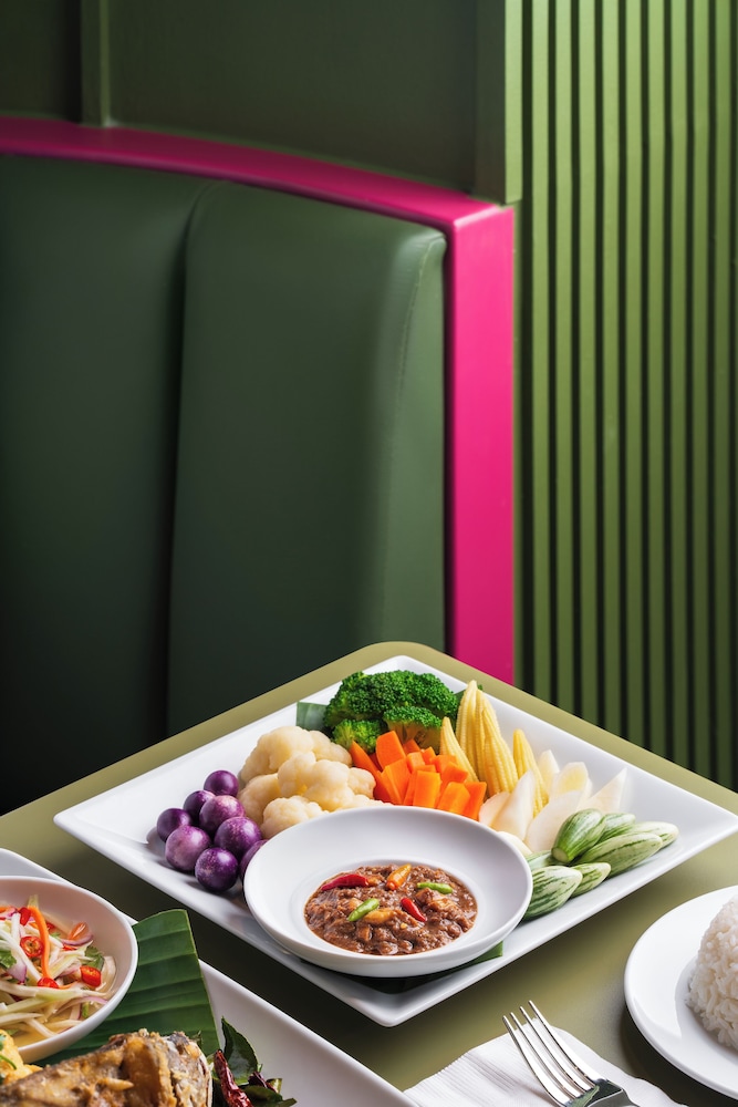 Mercure Rayong Lomtalay Villas and Resort 30/46