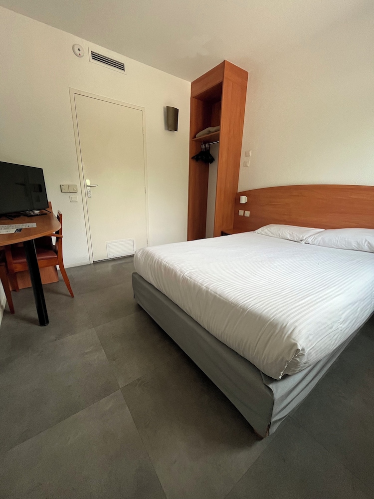 Inter Hotel Agora 9/50