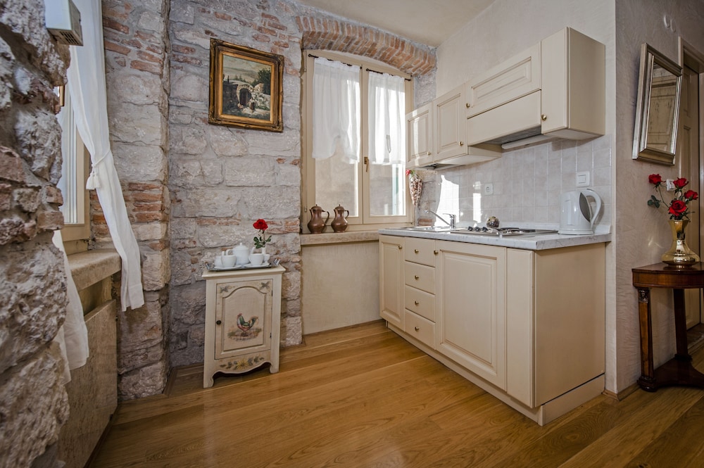 Residence Porta Antica 6/50