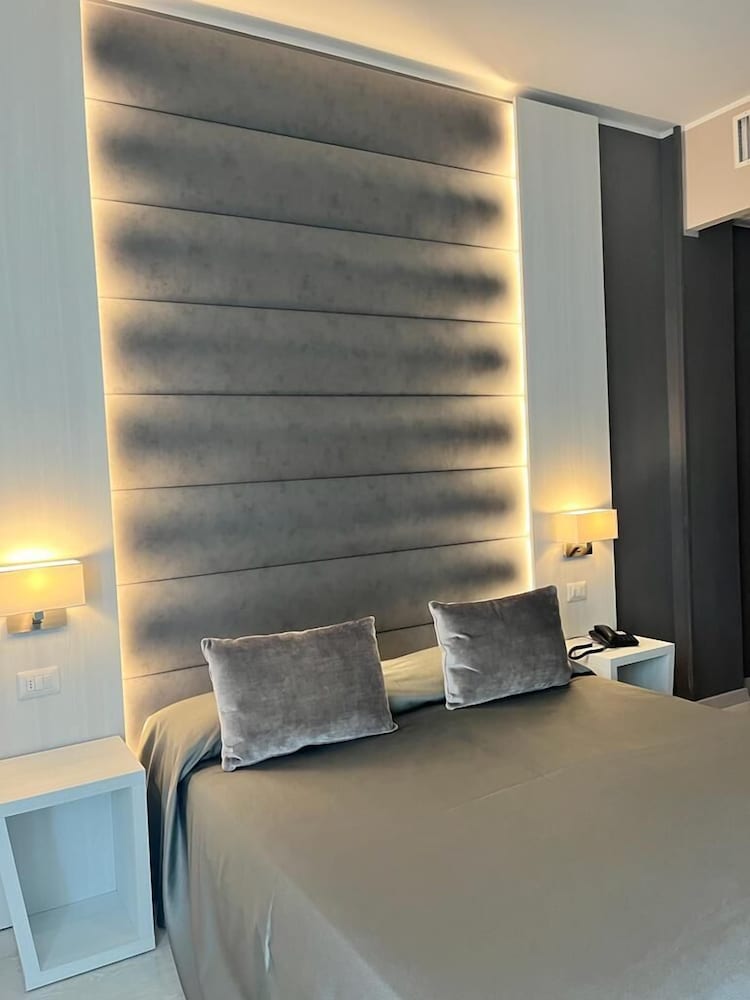Hotel Biancamano 26/47