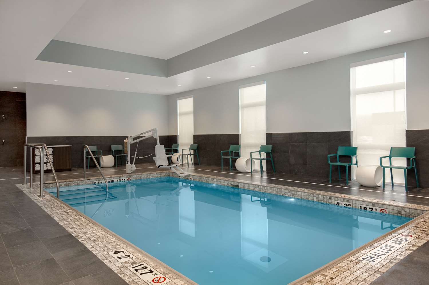 Quality Inn and Suites Prescott, ON 16/27