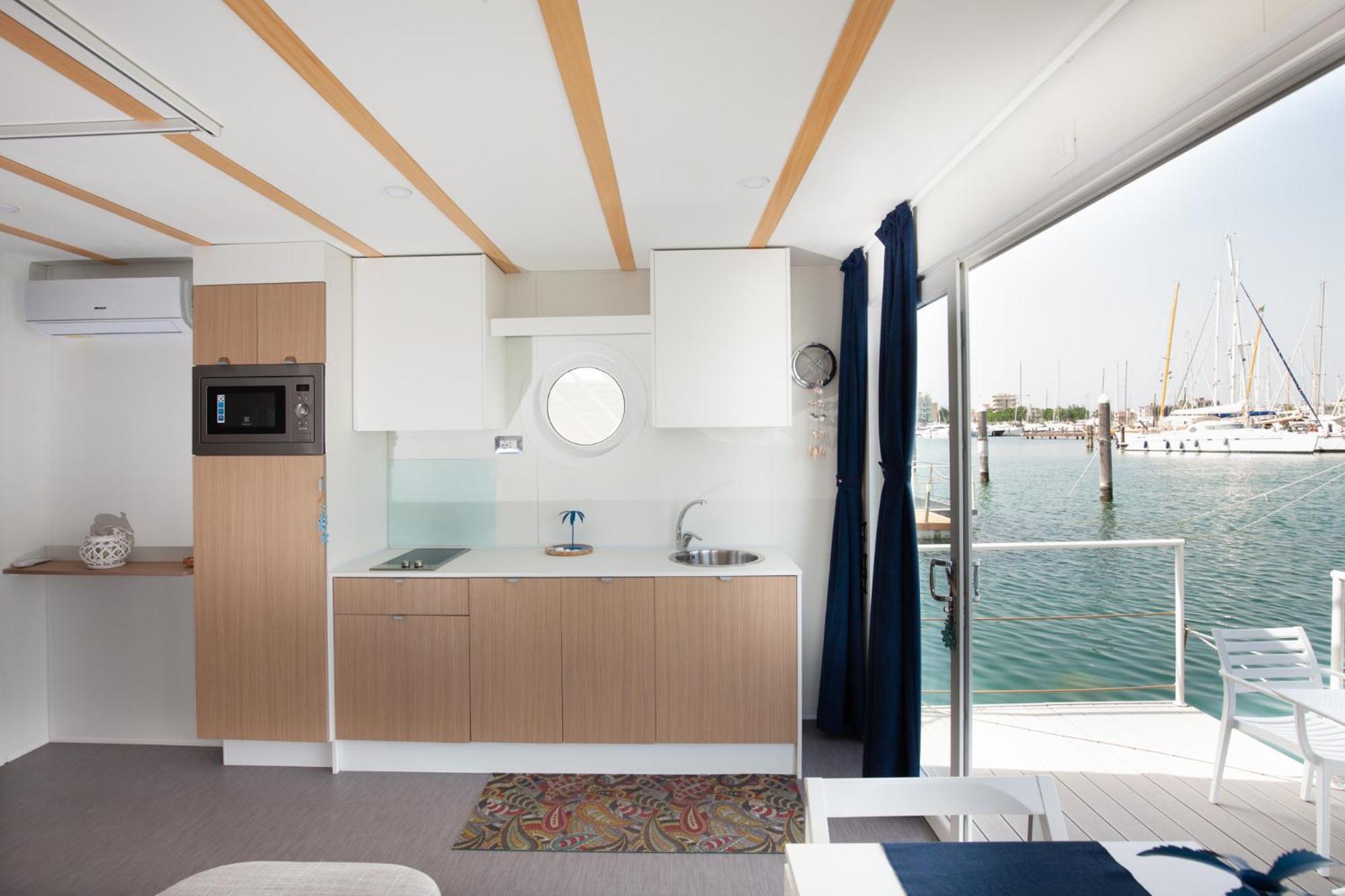 Marina Blu Floating Resort Rimini 27/27