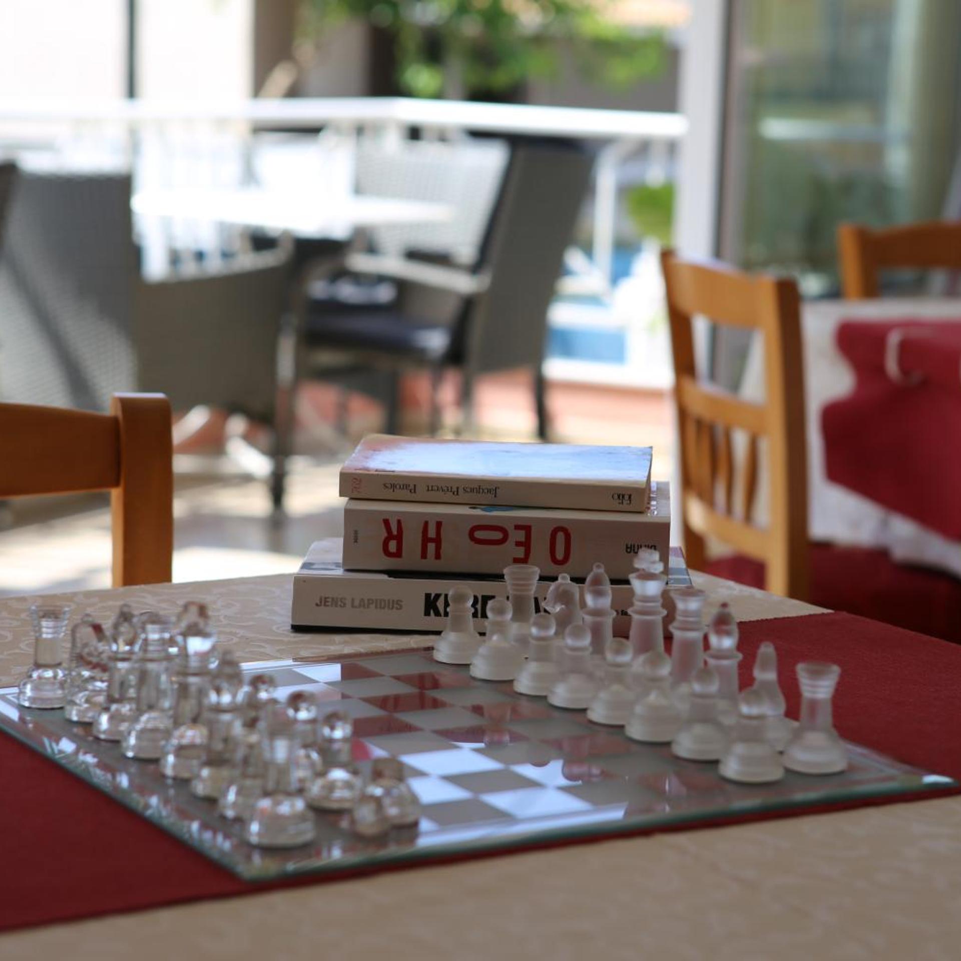 Brati Beach Hotel 40/56