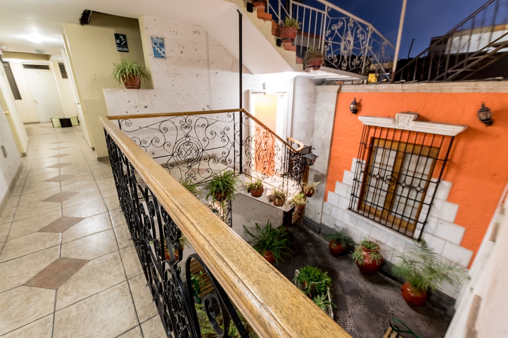 Hostal Villa Sillar 6/50