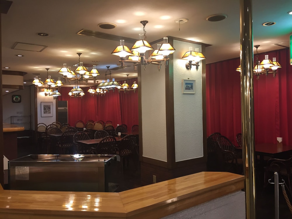 Hotel Tomakomai Green Hills 6/28