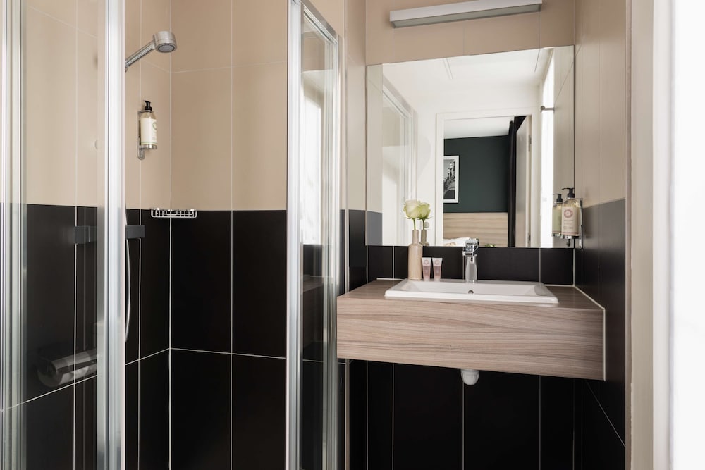 Best Western Paris Porte De Versailles 24/40