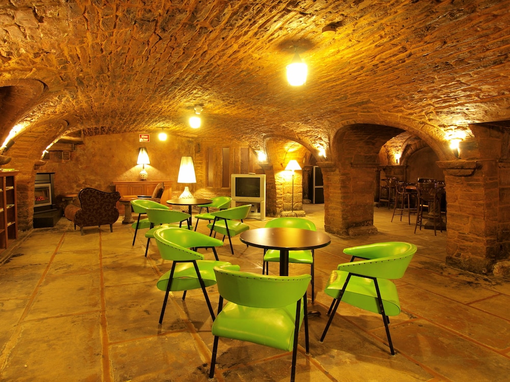 Hotel St Denis 26/29